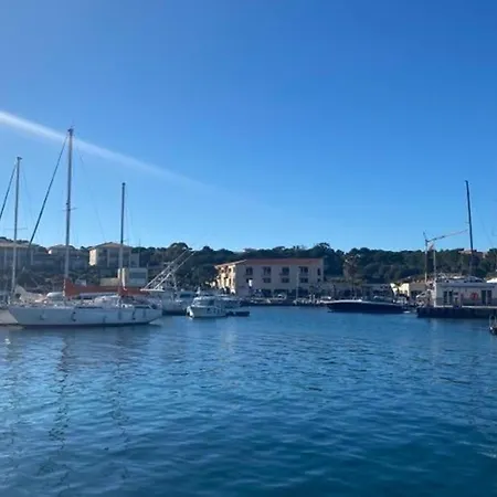2 Pieces Avec Terrasse, A 100m De La Et Parking Prive, - Fr-1-63-301 Appartamento Lumio (Corsica)